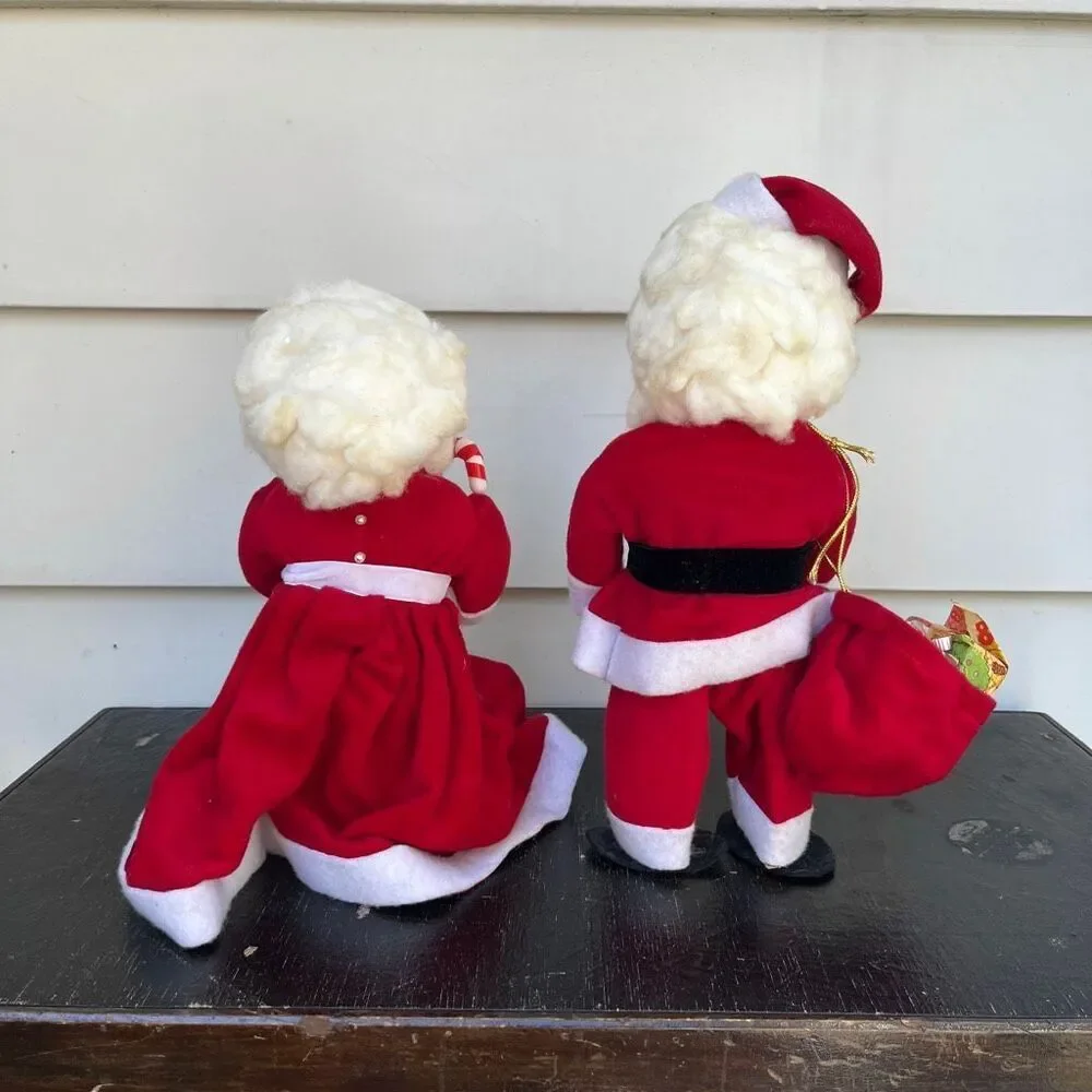 VTG Handmade Santa Mrs Claus Dish Soap Bottle Dolls Christmas Decor Pair
